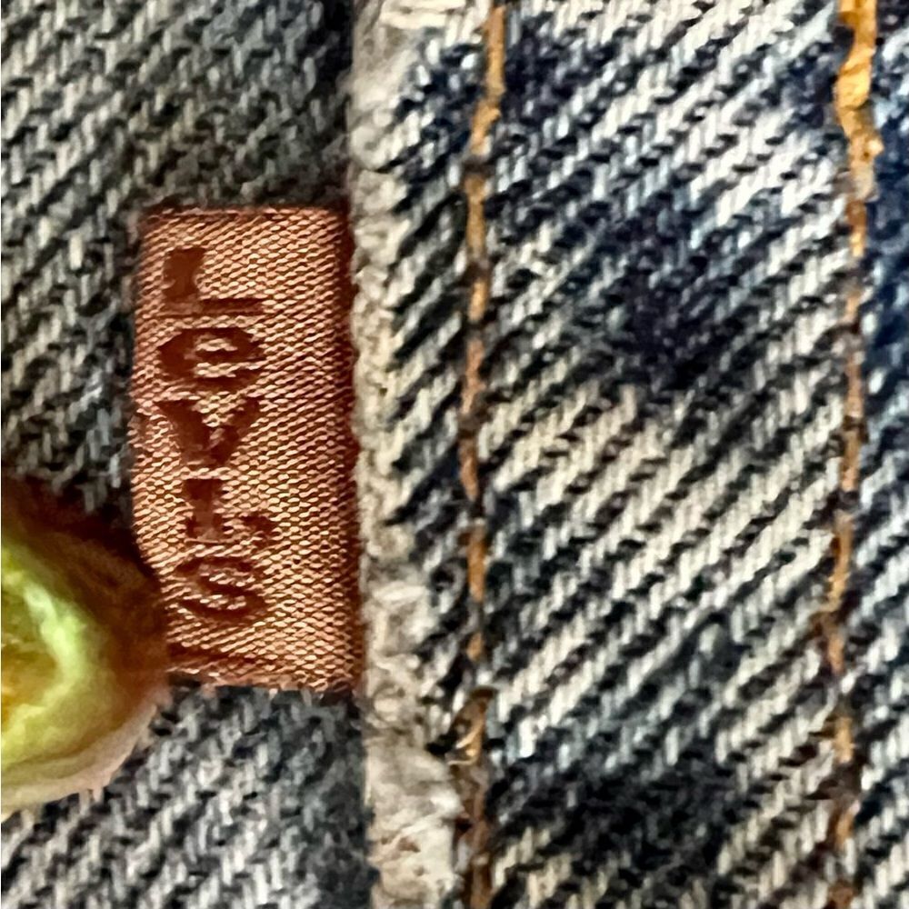VINTAGE Levi’s 540 Brown Tab Relaxed Fit Jeans. - Picture 14 of 16